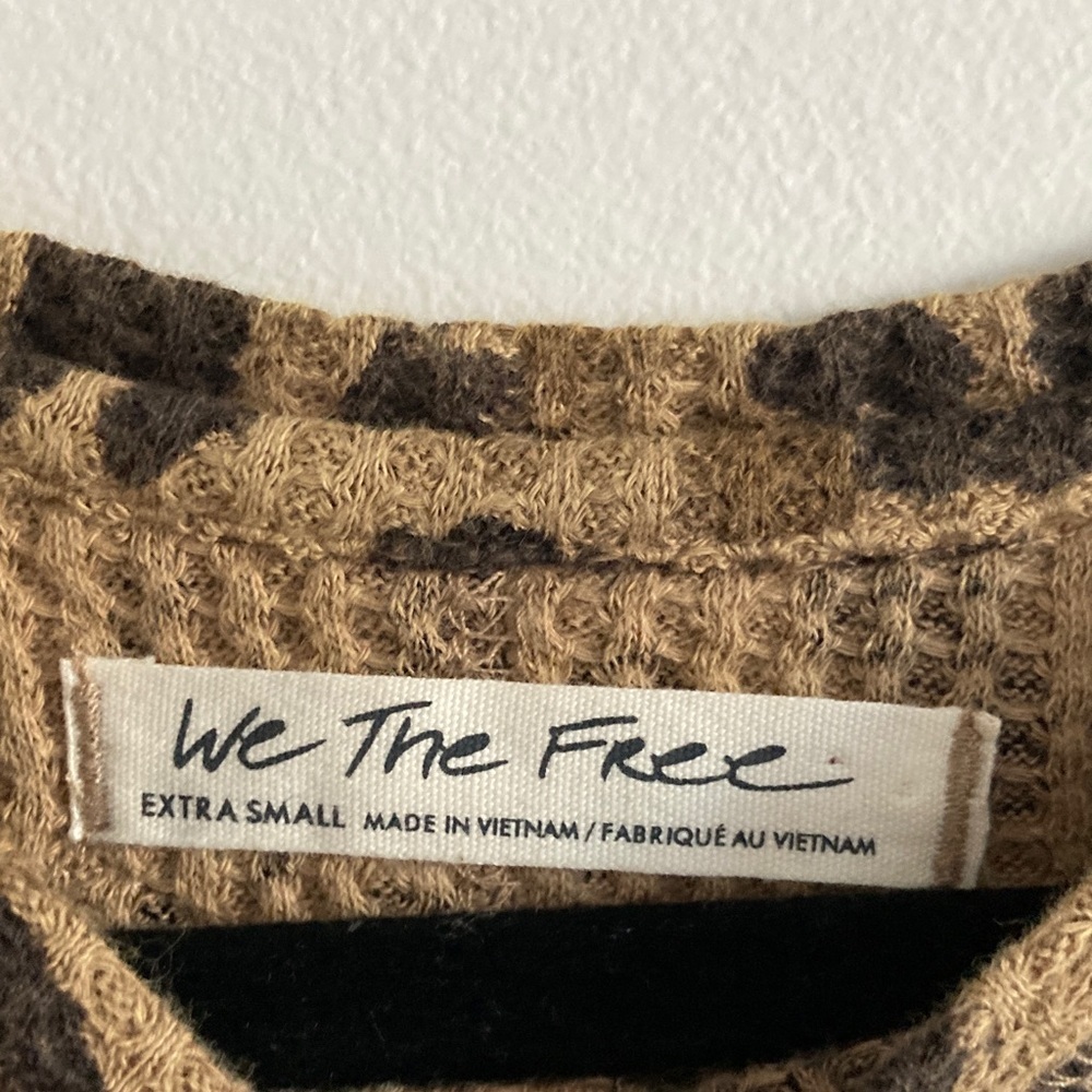 We The Free Leopard Print Muscle Tee XS Oversized 20” - Picture 3 of 6